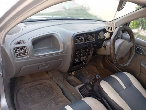 suzuki-alto-2006-big-9