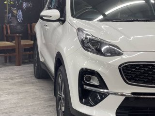 kia-sportage-fwd