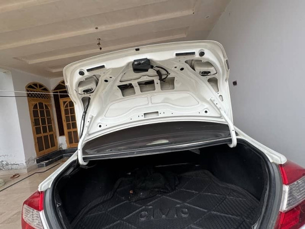 honda-civic-oriel-2013-big-3