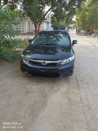 honda-civic-oriel-2014-big-7