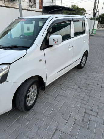 suzuki-wagon-r-2018-big-4