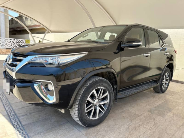 fortuner-big-2
