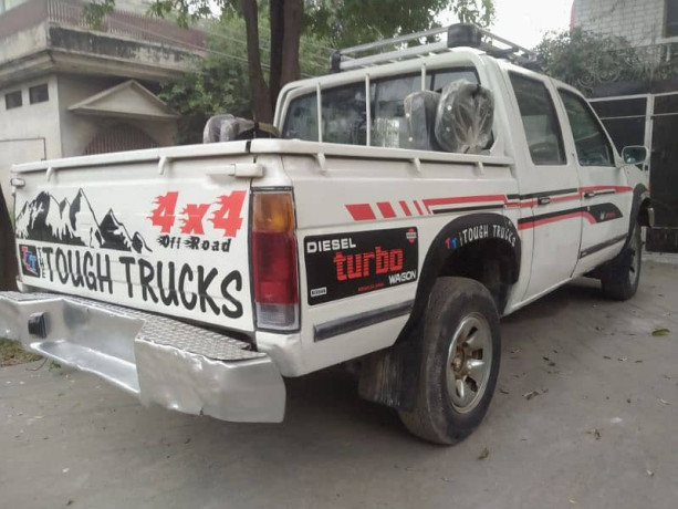 nissan-pickup-double-cabin-exchange-possible-big-1