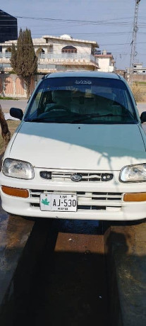daihatsu-cuore-2001-big-3