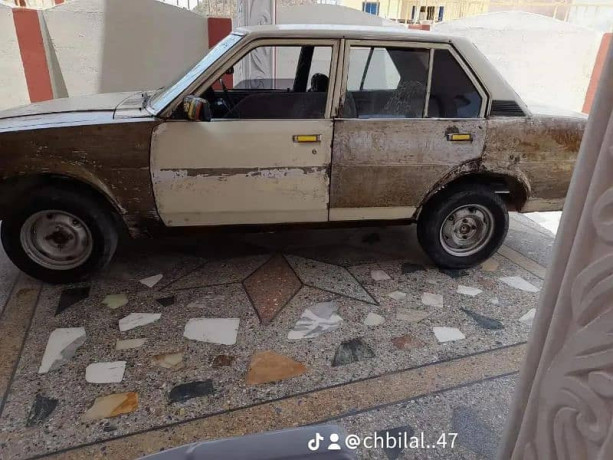 toyota-82-1982-big-9