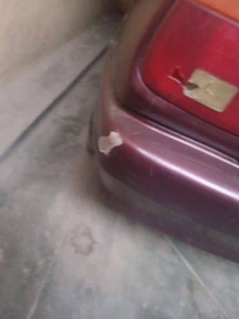suzuki-baleno-2000-big-4