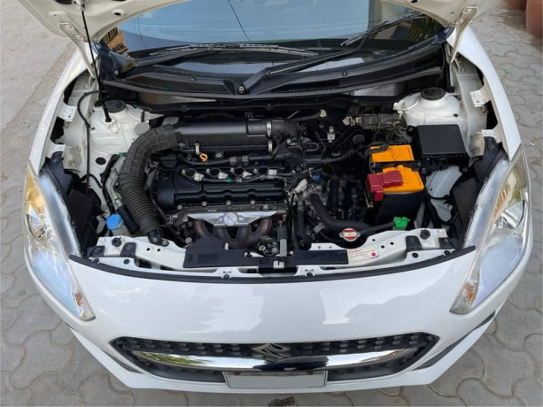 suzuki-swift-gl-cvt-bumper-to-bumper-genuine-big-9