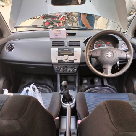 suzuki-swift-2012-big-3