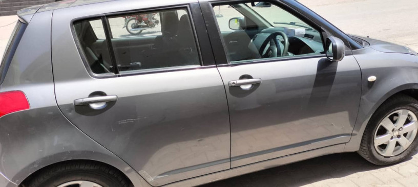 suzuki-swift-2012-big-8