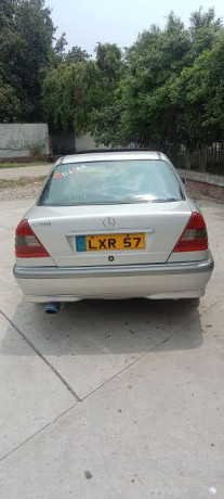 mercedes-c-class-1996-big-8