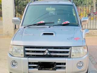 mitsubishi-pajero-mini-2012