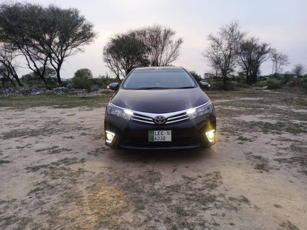 toyota-corolla-2016-big-0