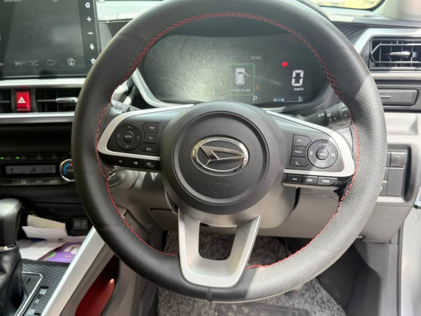 daihatsu-rocky-10-r-tc-2019-2025-import-big-13