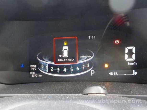 toyota-raize-2020-z-pearl-white-360-camera-4-grade-big-9