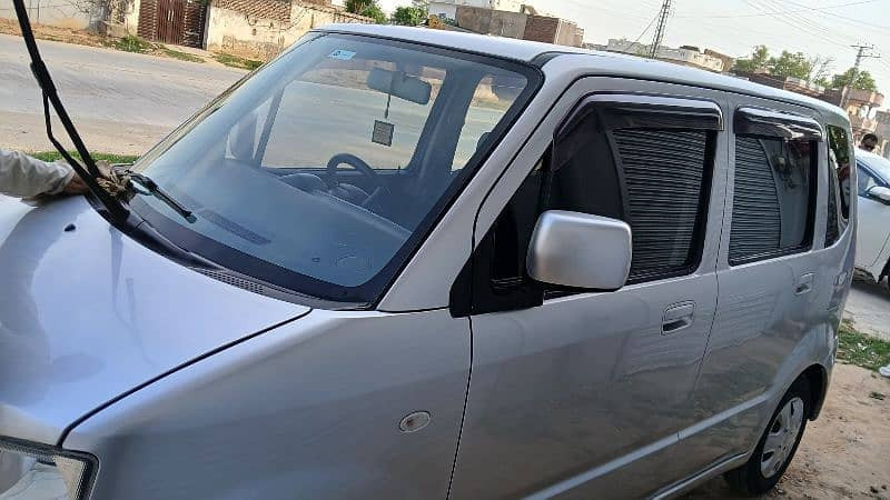 suzuki-wagon-r-712-big-6