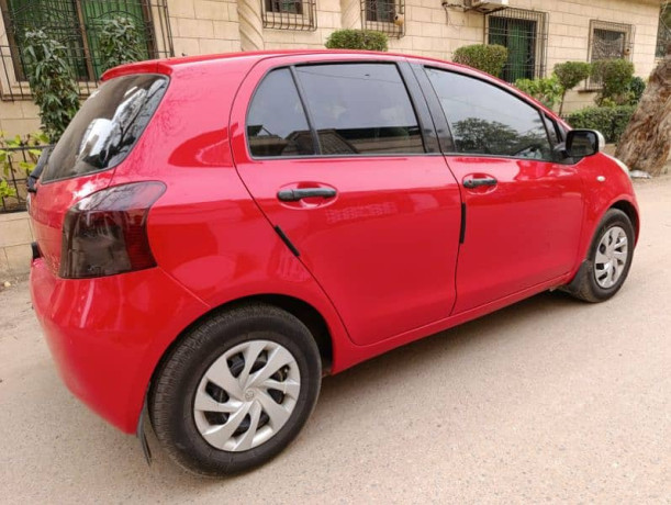 toyota-vitz-model-200712-big-4
