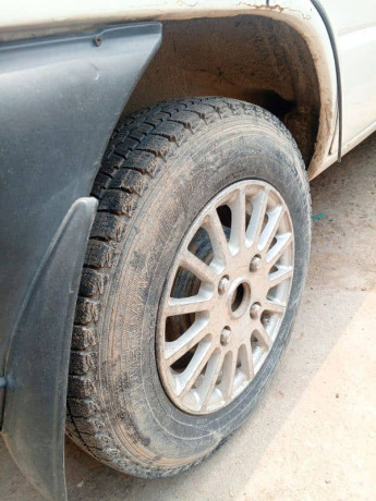 suzuki-mehran-vxr-2005-big-14