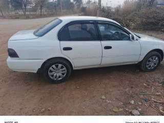 toyota-corolla-xe-1996-lush