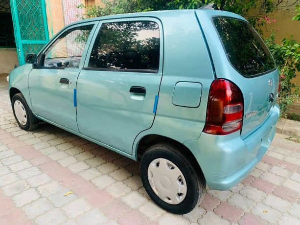 suzuki-alto-2001-big-1