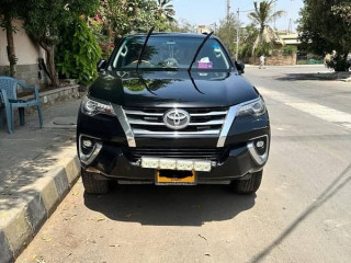 toyota-fortuner-2020