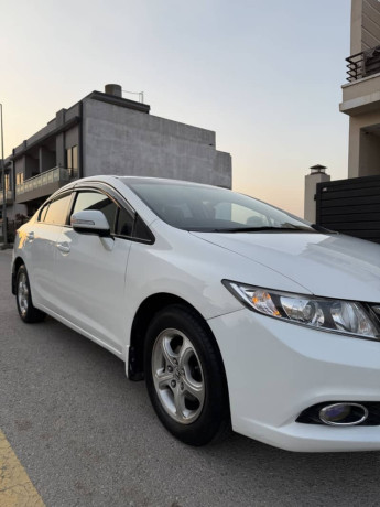honda-civic-rebirth-2014-in-outclass-condition-big-2