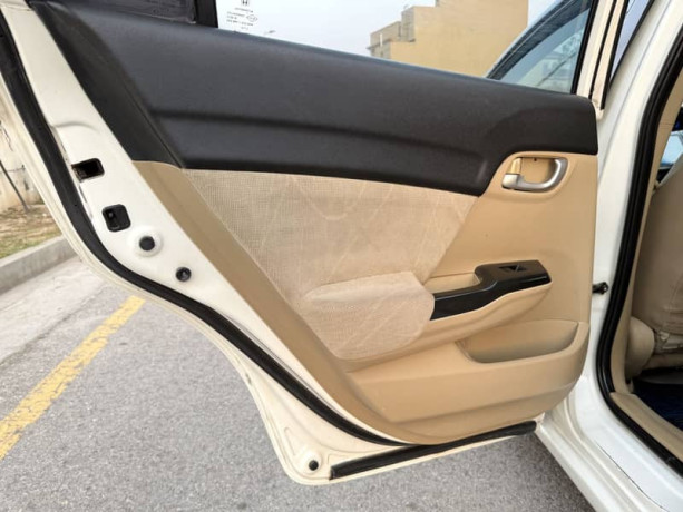 honda-civic-rebirth-2014-in-outclass-condition-big-12