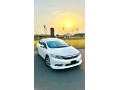 honda-civic-2015-small-0
