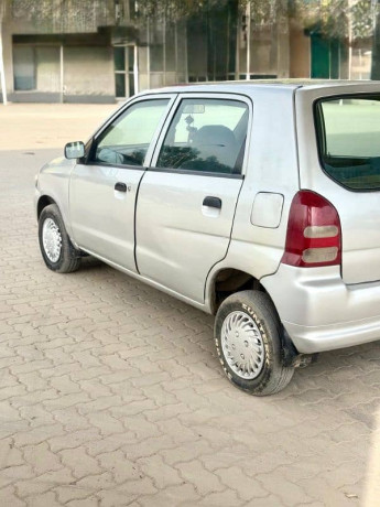 suzuki-alto-2005-big-16