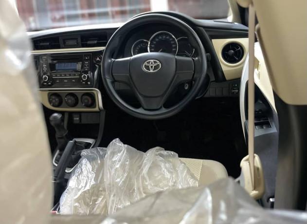 toyota-corolla-gli-bumper-to-bumper-genuine-big-10