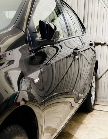 toyota-corolla-gli-bumper-to-bumper-genuine-big-2