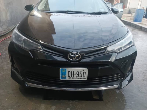 toyota-corolla-gli-2014-big-2