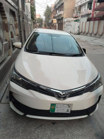toyota-corolla-gli-2018-b2b-genion-big-0