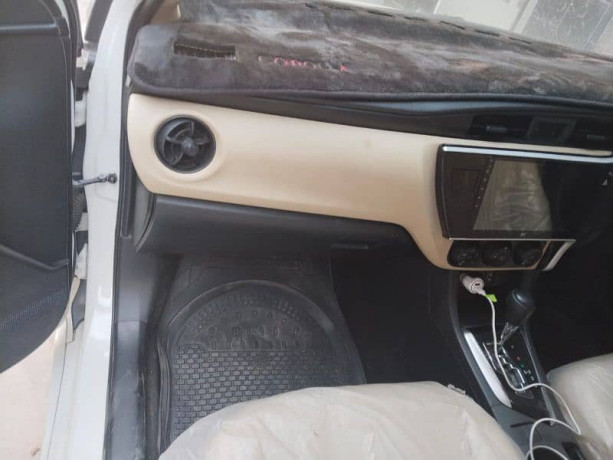 toyota-corolla-gli-2018-b2b-genion-big-1
