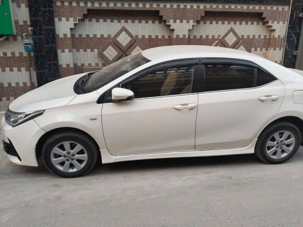 toyota-corolla-gli-2018-b2b-genion-big-2