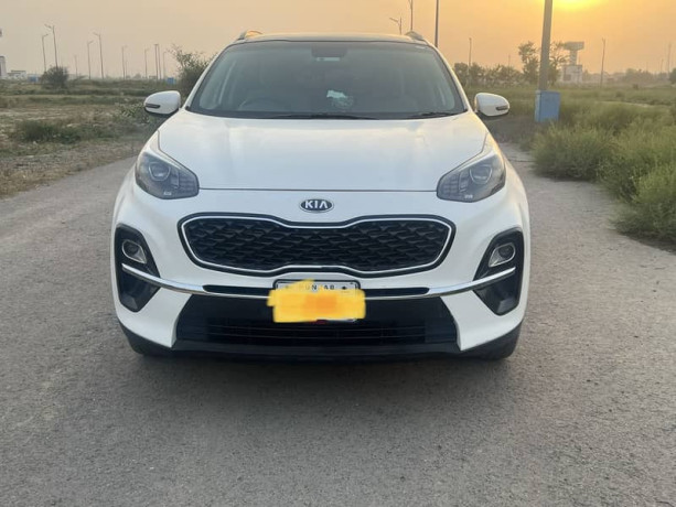 kia-sportage-fwd-like-new-condition-1010-big-0