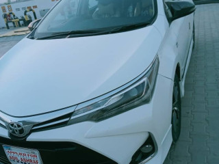 toyota-corolla-altis-grande-cvt-i-18-2018-model