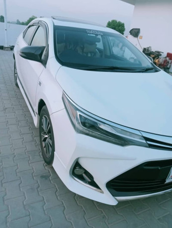 toyota-corolla-altis-grande-cvt-i-18-2018-model-big-8