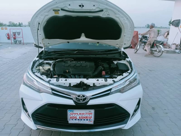 toyota-corolla-altis-grande-cvt-i-18-2018-model-big-9