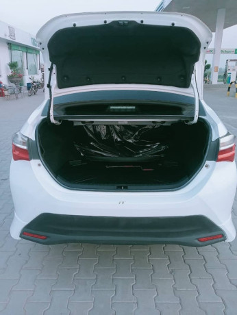 toyota-corolla-altis-grande-cvt-i-18-2018-model-big-17
