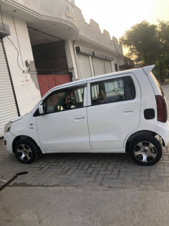 suzuki-wagon-r-2017-big-3