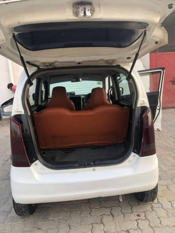 suzuki-wagon-r-2017-big-5
