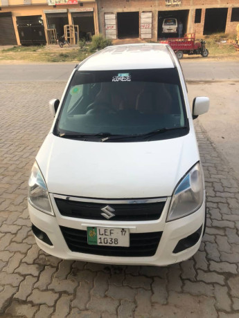 suzuki-wagon-r-2017-big-0