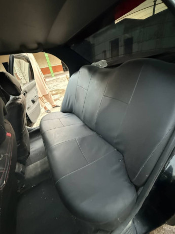 corolla-xe-2000-model-big-15