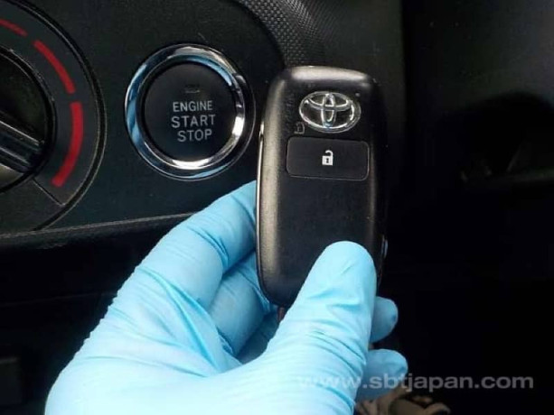 toyota-raize-2021-4-grade-2025-import-may-rocky-yaris-2020-2022-2019-big-4