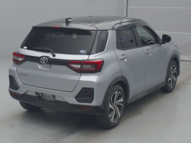 toyota-raize-z-4wd-package-big-8
