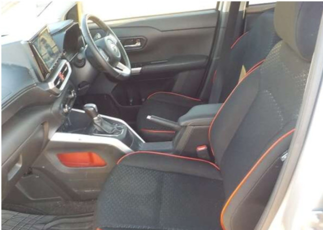 toyota-raize-z-4wd-package-big-5