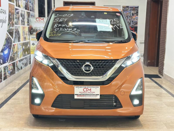 nissan-dayz-highway-star-2022-pro-pilot-9600-km-may-2025-days-2021-big-6
