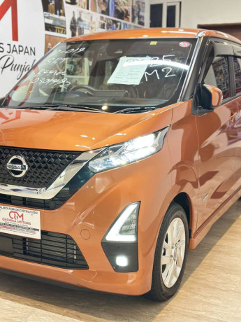 nissan-dayz-highway-star-2022-pro-pilot-9600-km-may-2025-days-2021-big-0