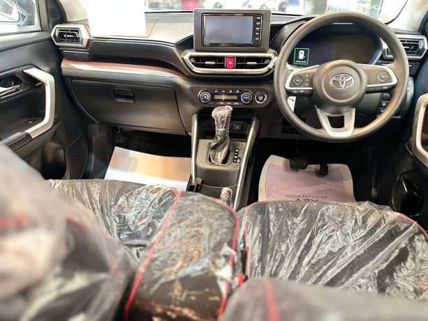 toyota-raize-2020-45-grade-2025-may-imp-z-package-pkg-g-2021-2019-big-10