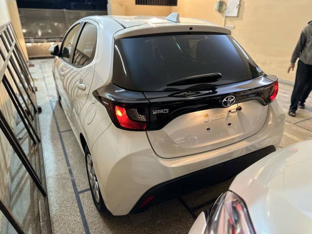 toyota-yaris-2021-4-grade-jan-2025-import-swift-cultus-2023-2020-2022-big-3